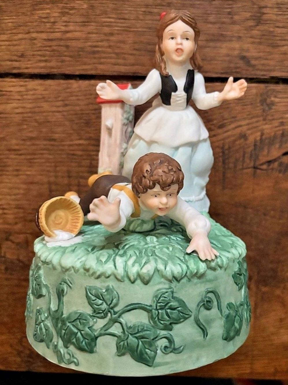 Vintage 1989 Brenda P Thomas Jack & Jill Music Box Cottagecore nursery decor